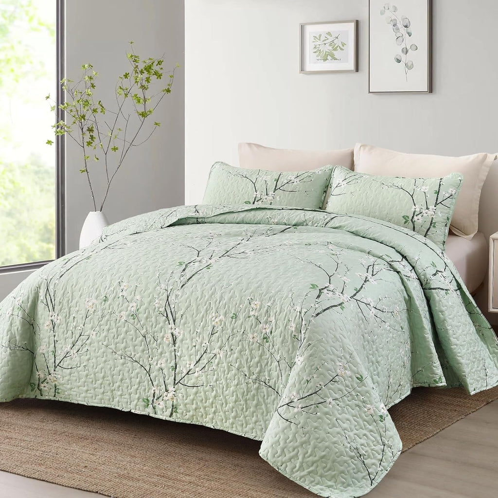 Chic green Floral Quilted 3 Pc Bedspread & Pillow Cover Set