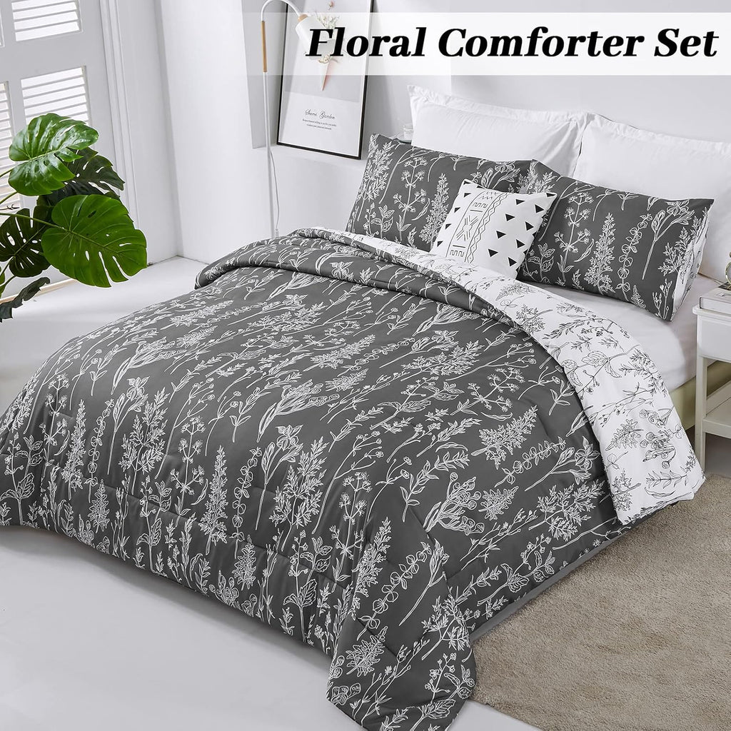 Floral Comforter Set, Black White Floral Pattern Reversible Bedding