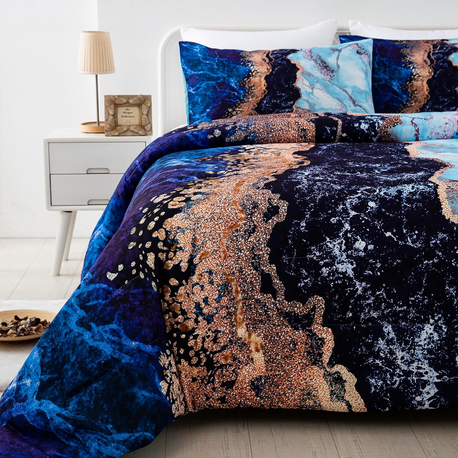 Blue Marble Comforter Set, Retro Watercolor 3-Piece Bedding Collection