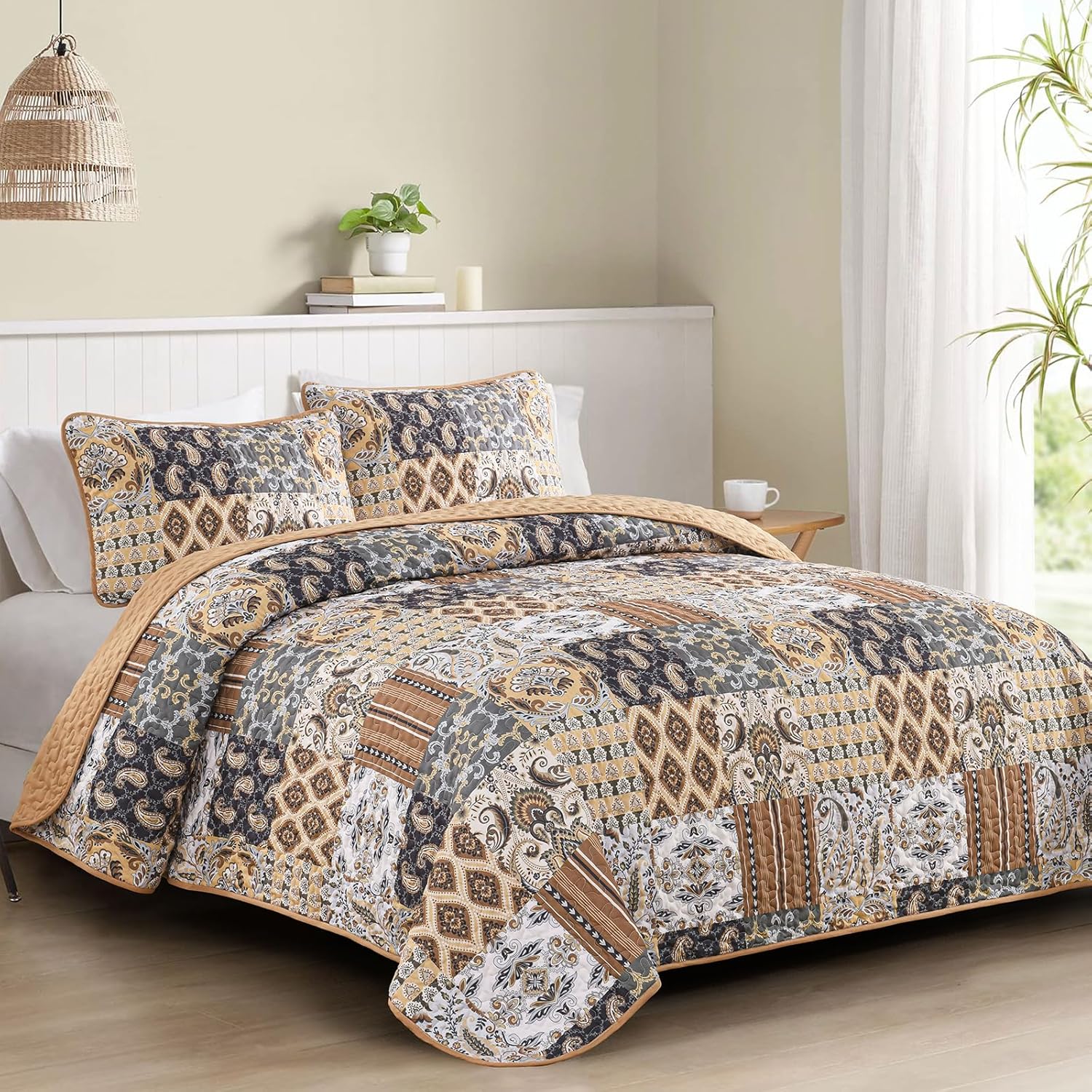 Enchanting Lace boho green Quilted 3 Pc Bedspread & Pillow Cover Set