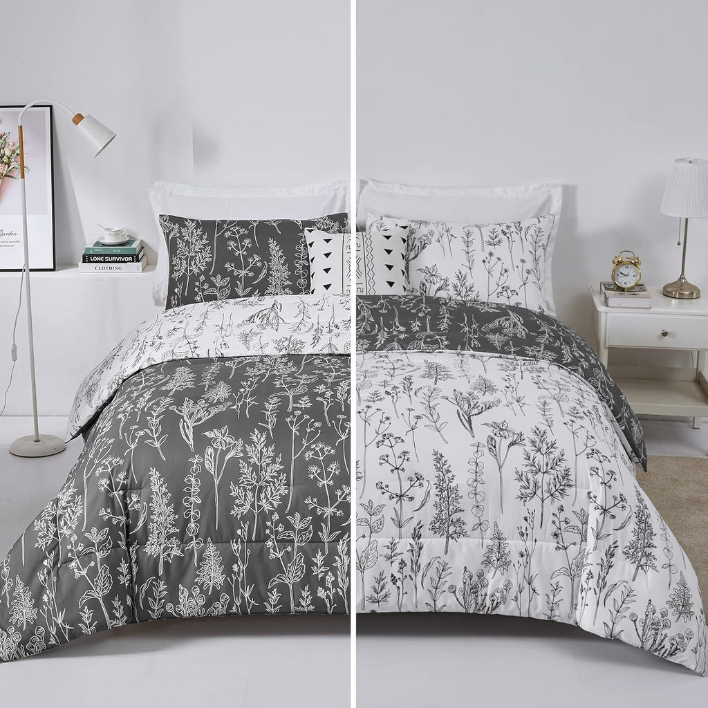 Floral Comforter Set, Black White Floral Pattern Reversible Bedding