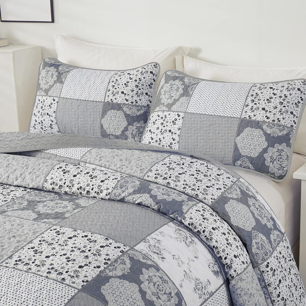 Nurturing Quilted Coverlet and Pillowcases Set: Perfect for Restful Sleep