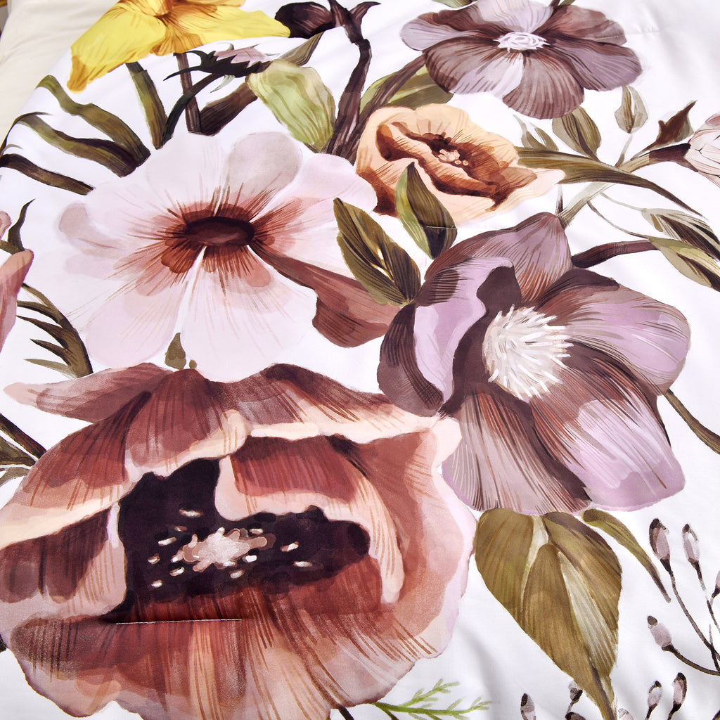 Floral Comforter Set, Blush Floral 3-Piece Bedding, Soft Microfiber for All Seasons