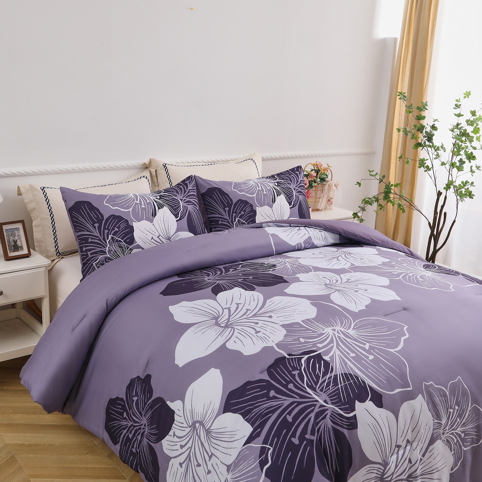 Comforter Set, Dark Purple Floral 3-Piece Bedding, Soft Microfiber for All Seasons