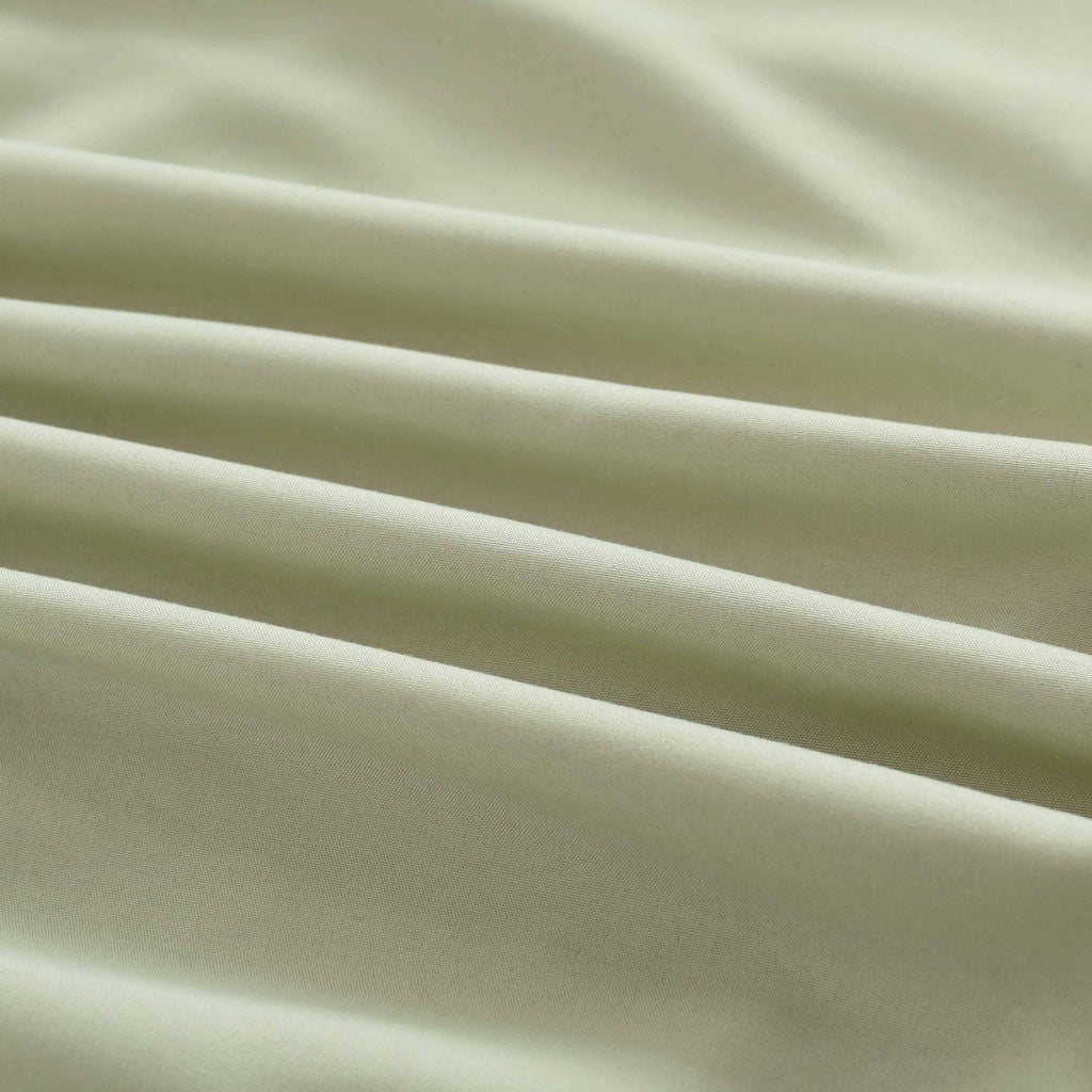 Soft Floral Leaf Comforter Set, Warm Quilted Bedding with Pillowcases