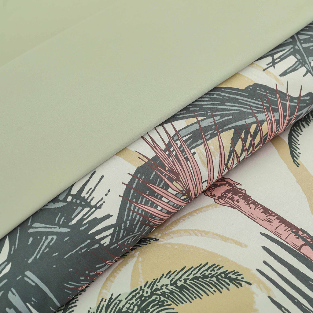 Soft Floral Leaf Comforter Set, Warm Quilted Bedding with Pillowcases