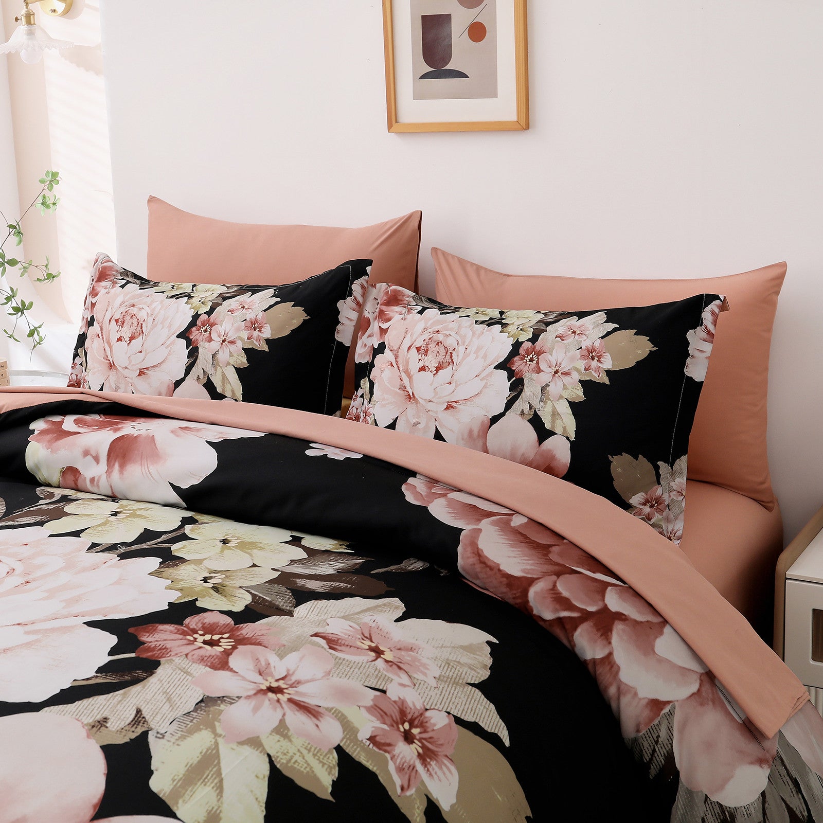 Soft Floral Comforter Set, Quilted Warm Bedding with Pillowcases