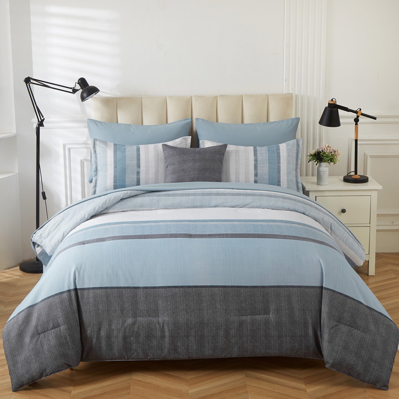 Floral Stripes Comforter Set, Stylish 3-Piece Bedding with Pillowcases