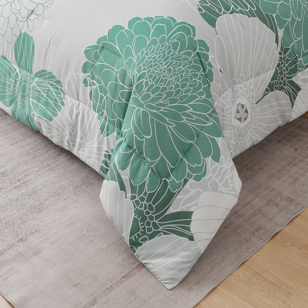 Floral Winter Comforter Set, Ultra-Soft Quilted Bedding with Pillowcases