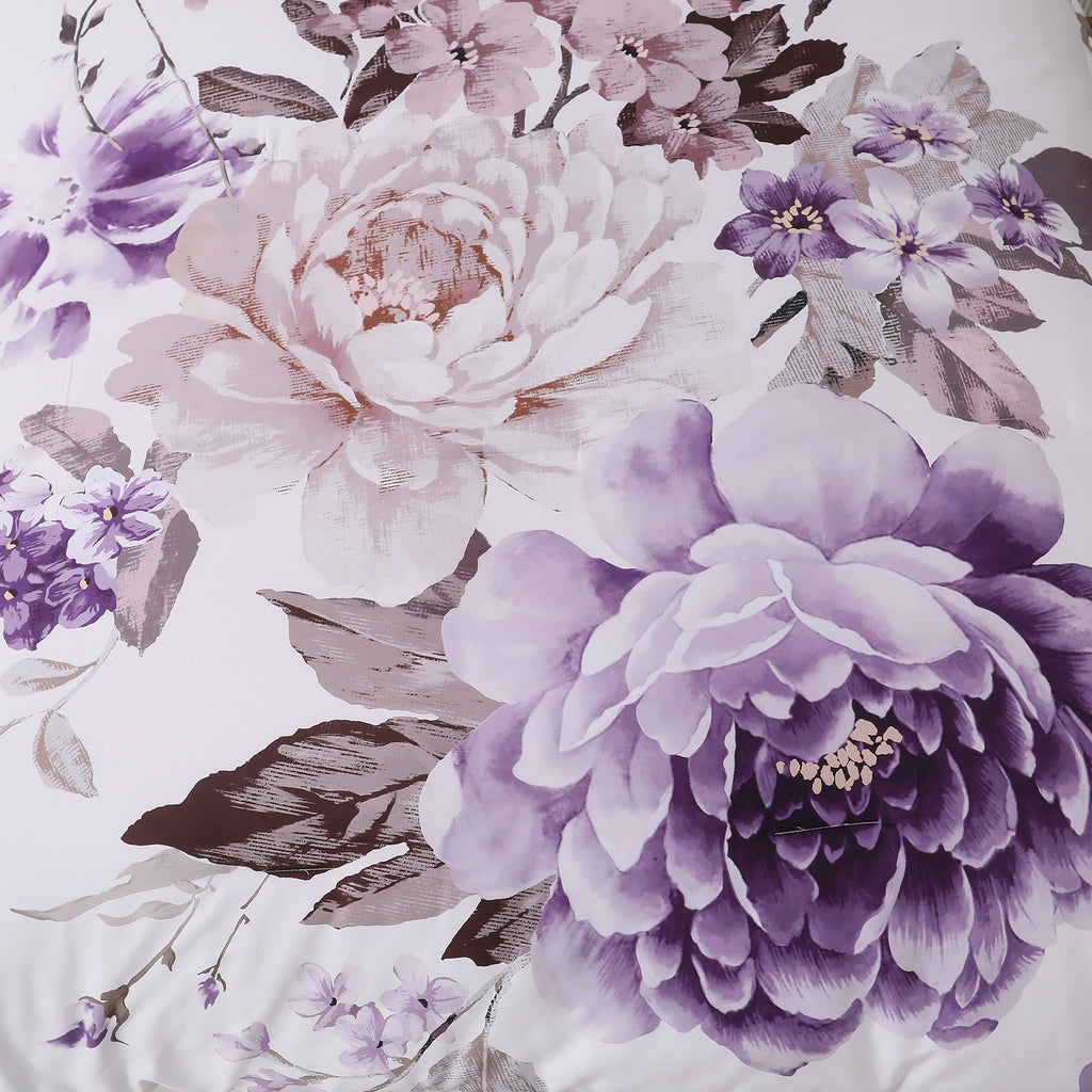 Elegant Floral Comforter Set, Warm Quilted Bedding with Pillowcases