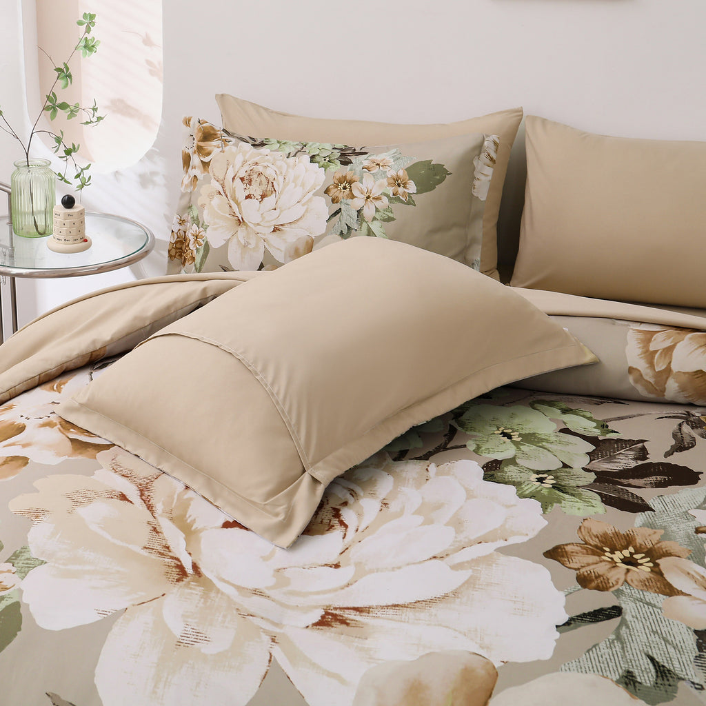 Cozy Floral Comforter Set, Quilted Warm Bedding with Pillowcases