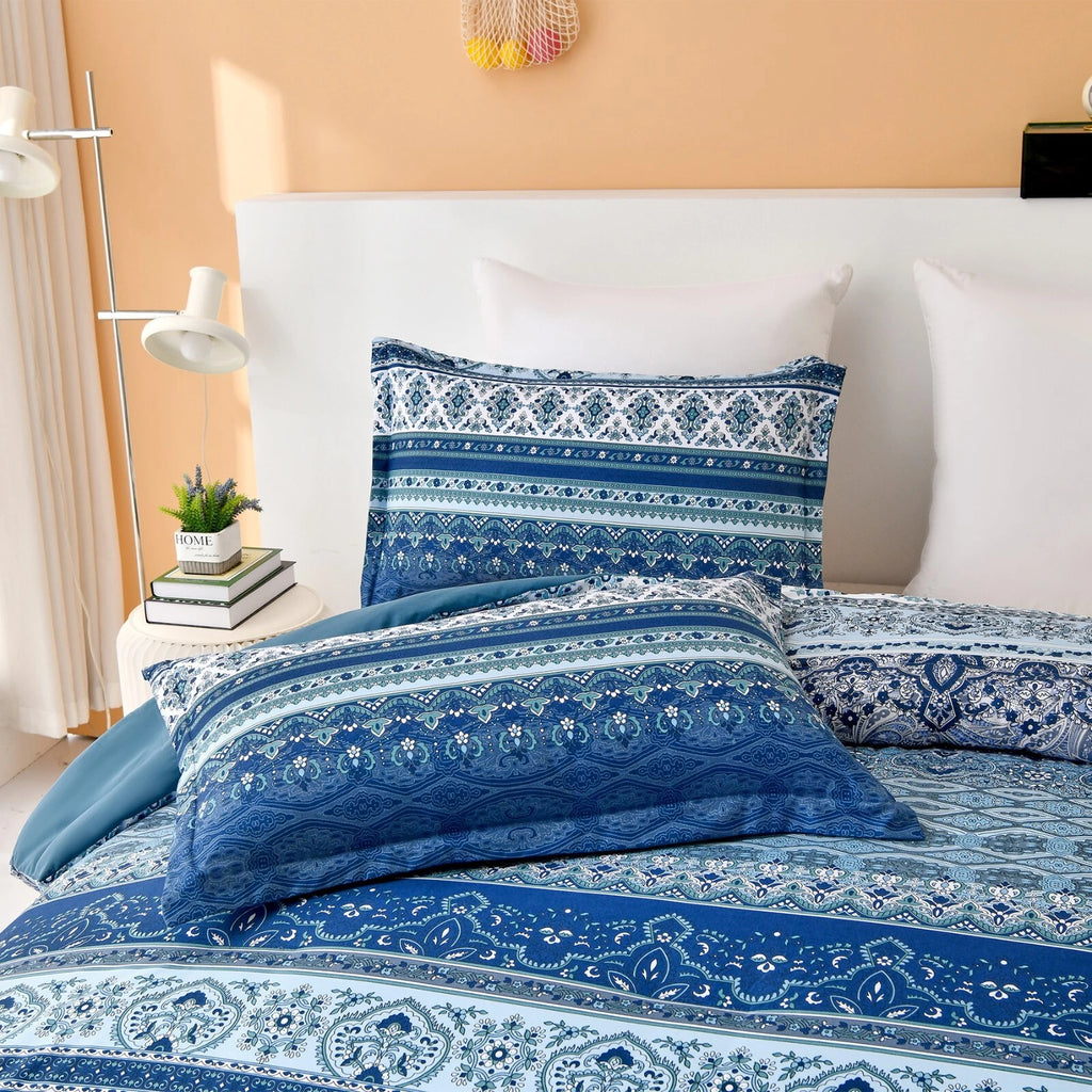 Boho Vibes blue Bedding Set - 3-Piece Comforter & Pillow Covers