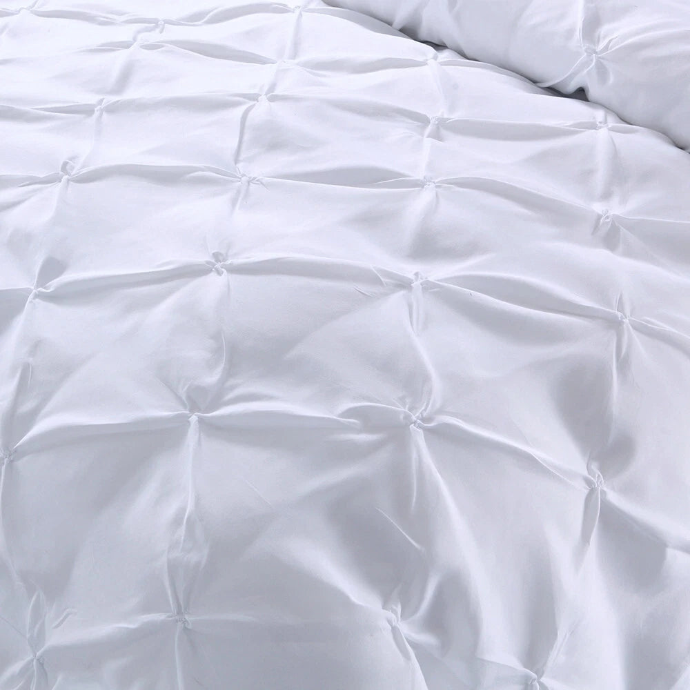 Minimal Mood white Comforter Collection - Modern 3-Piece Set