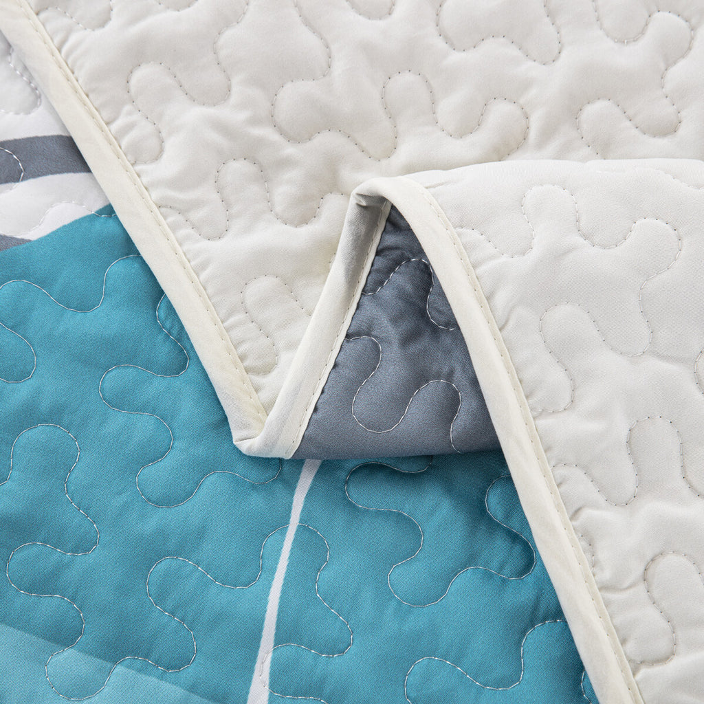 Vintage Delicate Teal floaral Pattern 3 Pc Bedspread & Pillow Cover Set