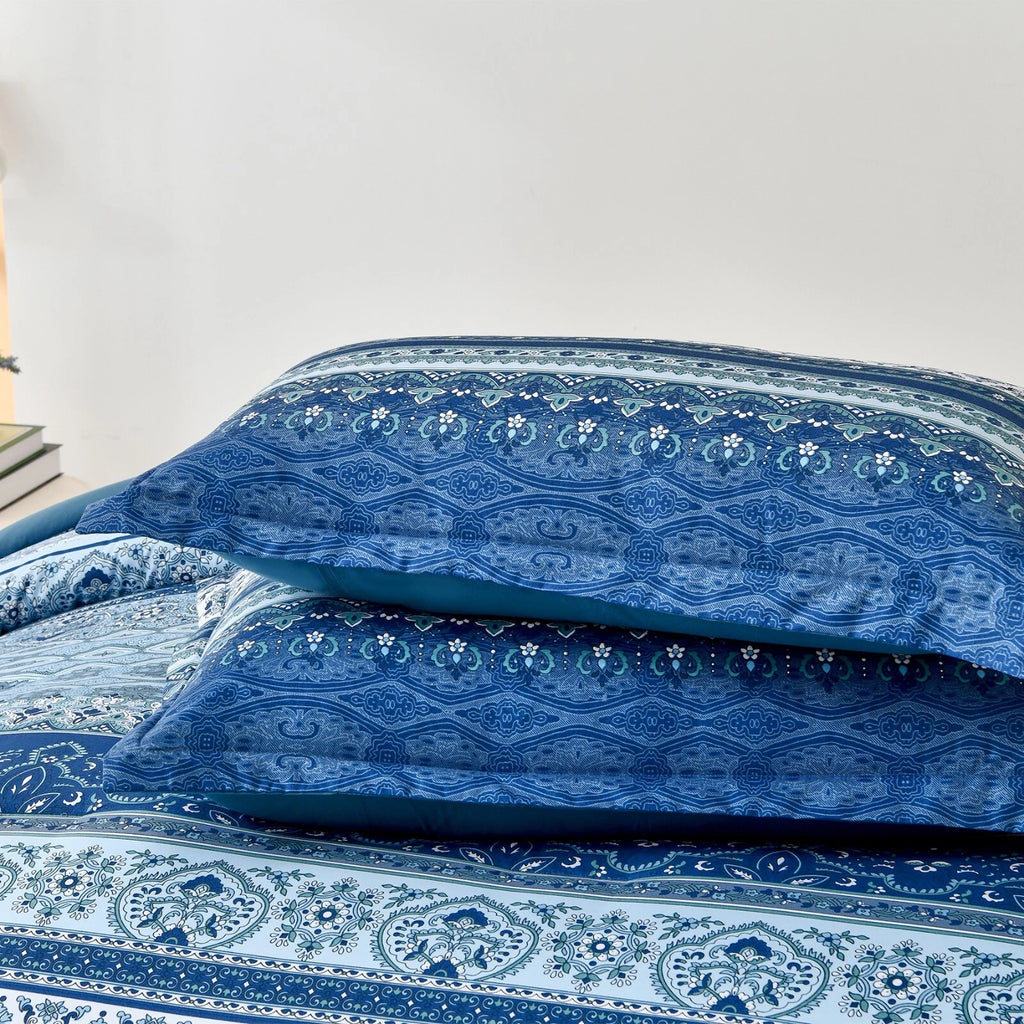 Boho Vibes blue Bedding Set - 3-Piece Comforter & Pillow Covers