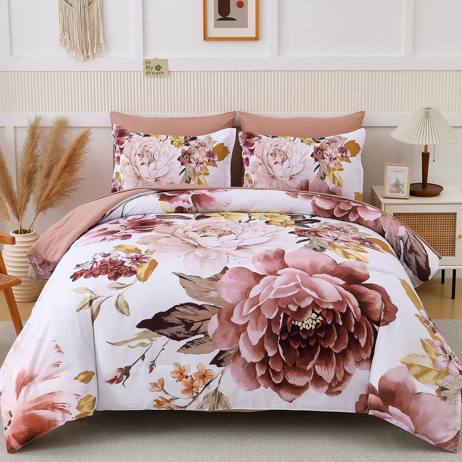 Pure Haven Pink floral 3-Piece Comforter Set