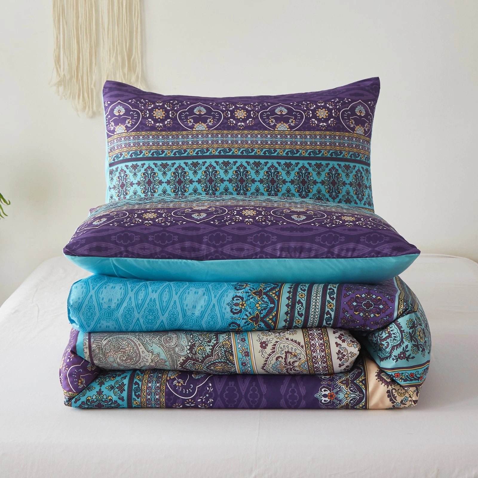 Boho Glow Teal Bedding - 3-Piece Comforter Set for Relaxed Spaces
