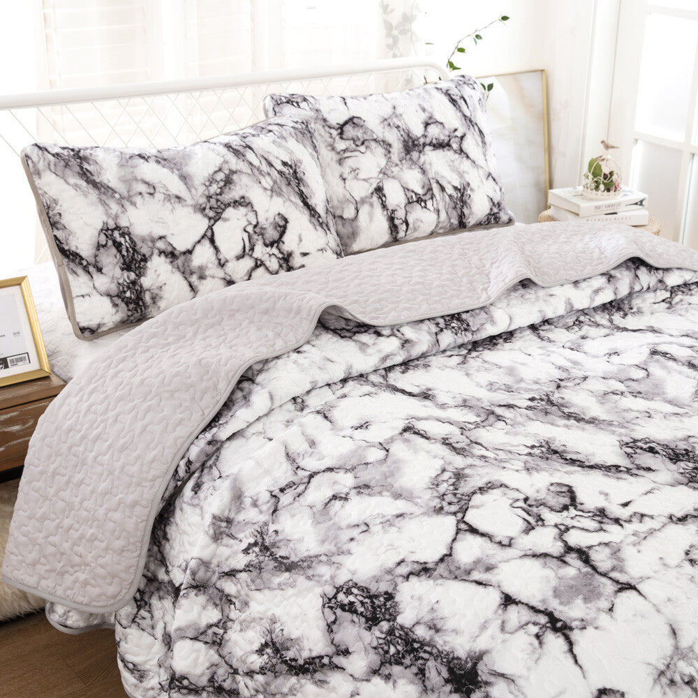 Marble Whisper Lightweight 3 Pc Bedspread & Pillow Cover Set
