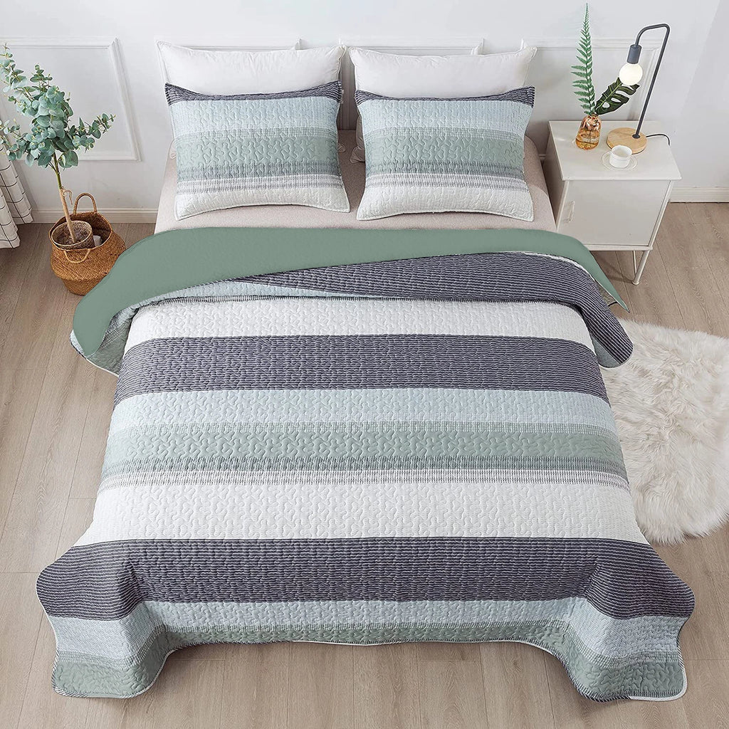 Ethereal Quilted Bedspread and Pillowcases Set: A Dreamy Addition to Your Home
