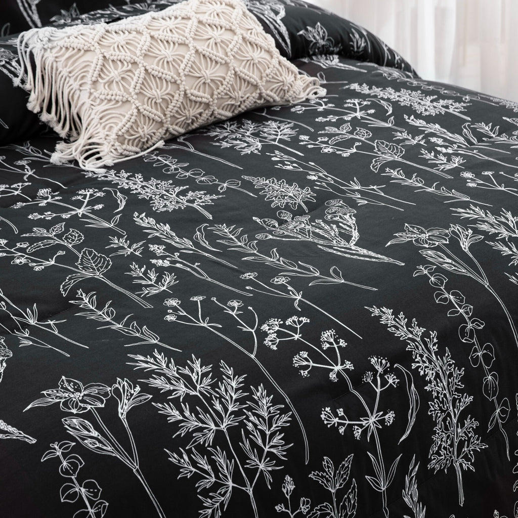 Floral Leaves Comforter Set, Microfiber Quilted Bedding with Pillowcase