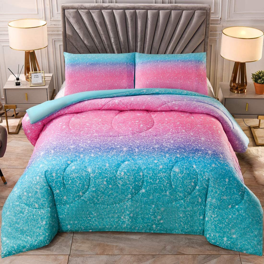 Marble Gradient Comforter Set, Quilted Bedding with Pillowcases