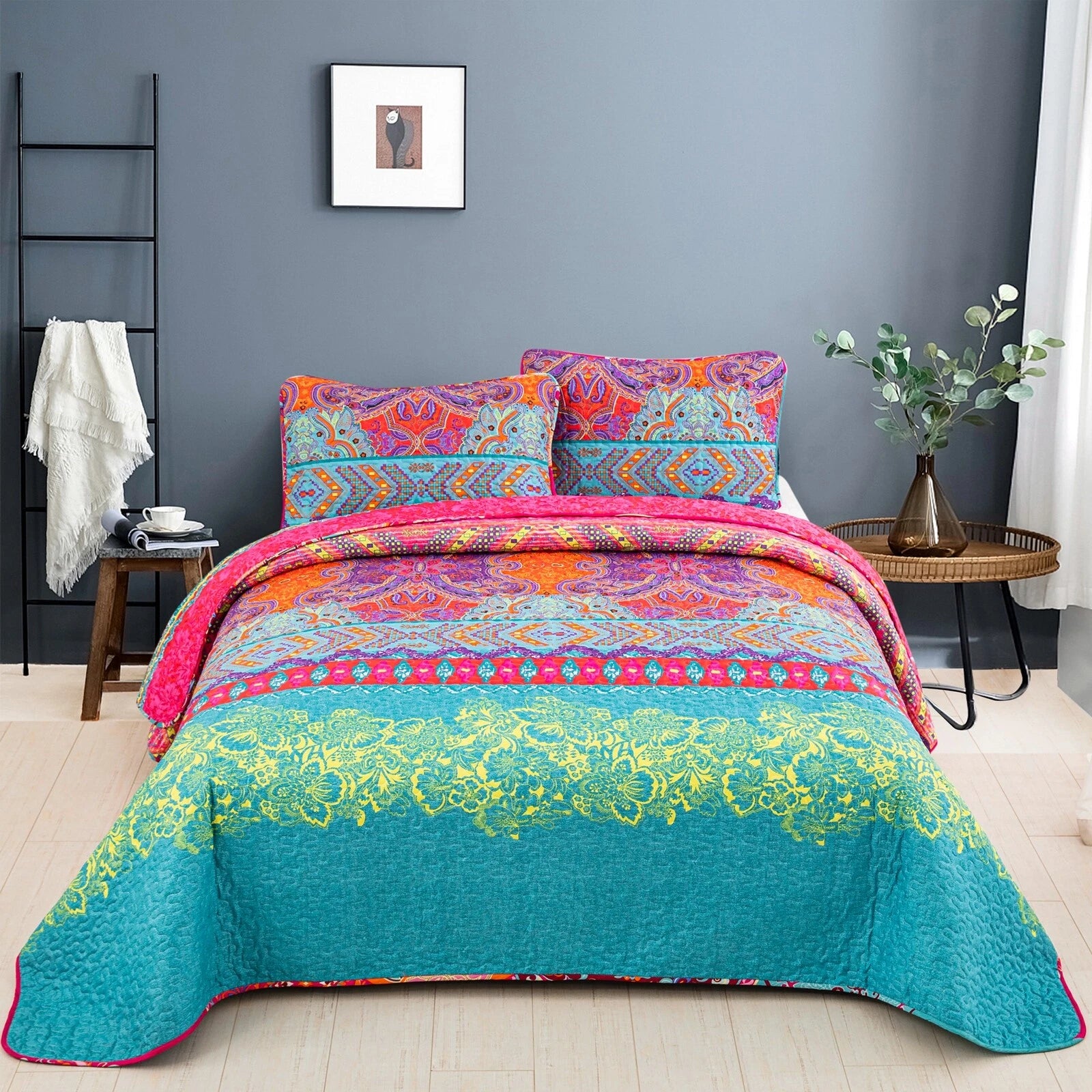 Beautiful Quilted coverlet and pillowcovers set: Comfortable and Versatile