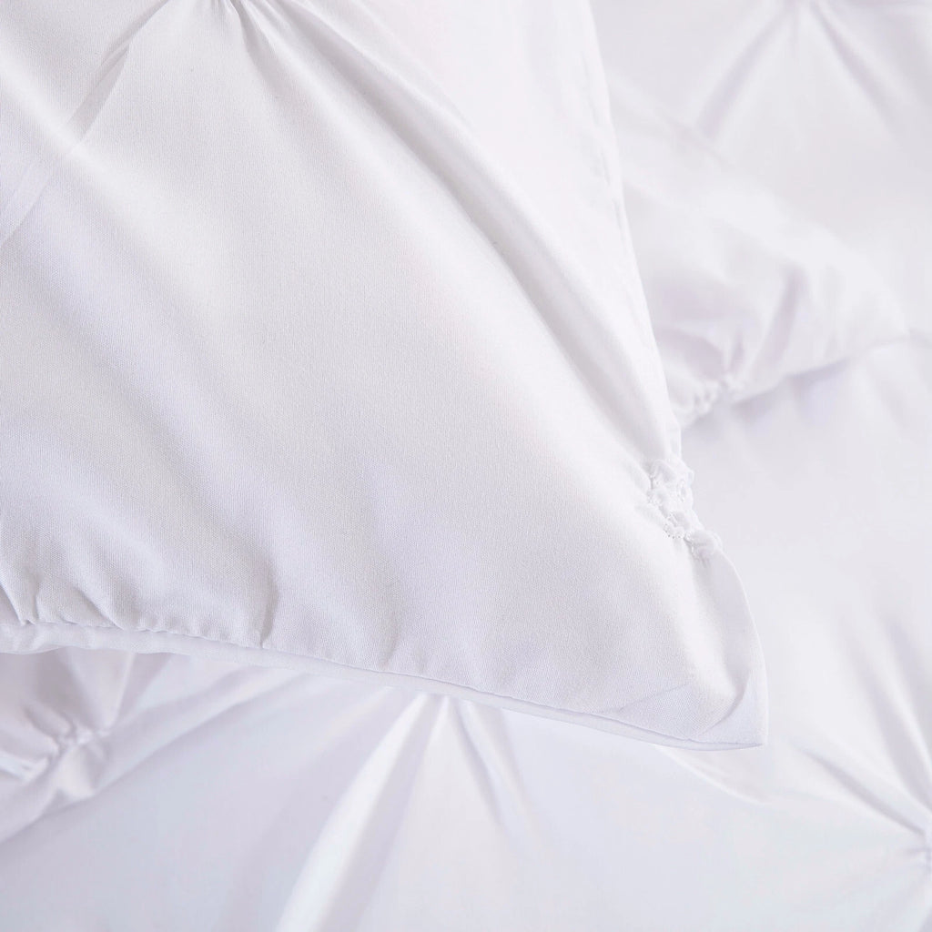 Minimal Mood white Comforter Collection - Modern 3-Piece Set