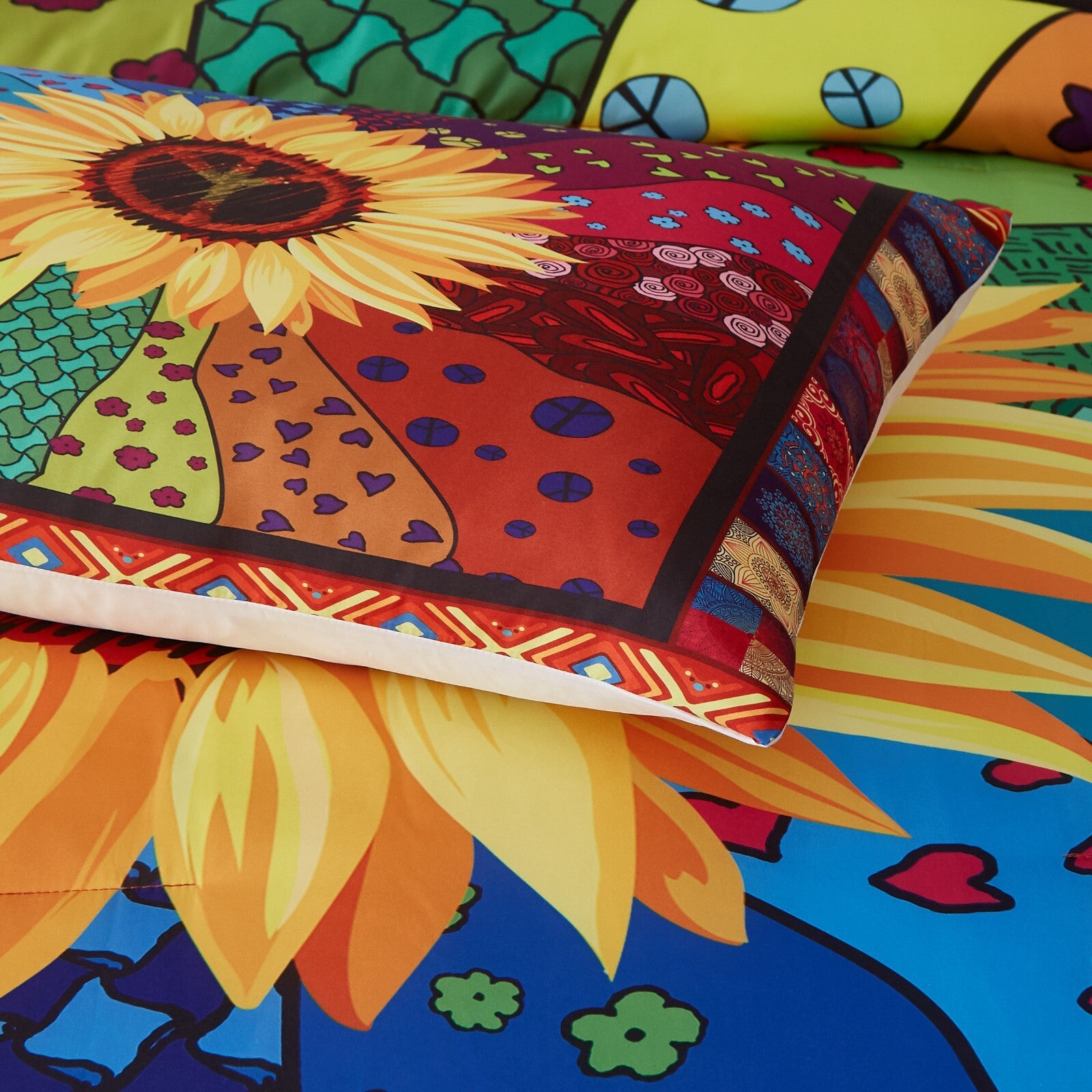 Floral Sunflower Comforter Set, Quilted Bedding with Pillowcases