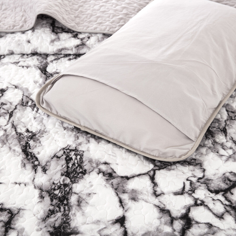 Marble Whisper Lightweight 3 Pc Bedspread & Pillow Cover Set