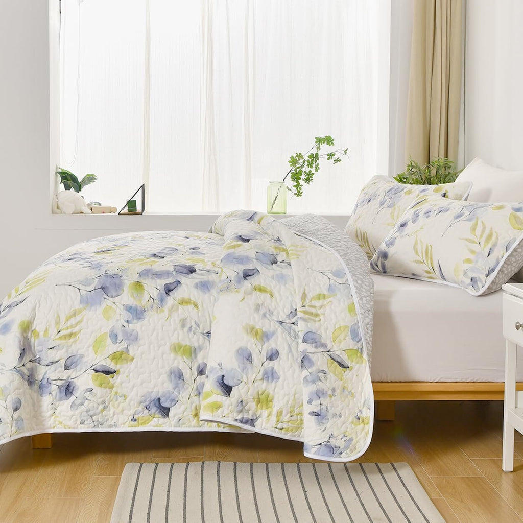 Regal Orchid Bloom 3 Pc Bedspread & Pillow Cover Set